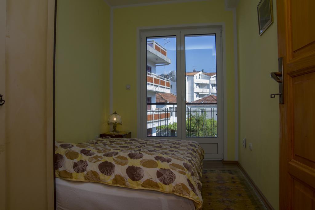 Apartments Gugolj M&M Херцег-Нови Экстерьер фото