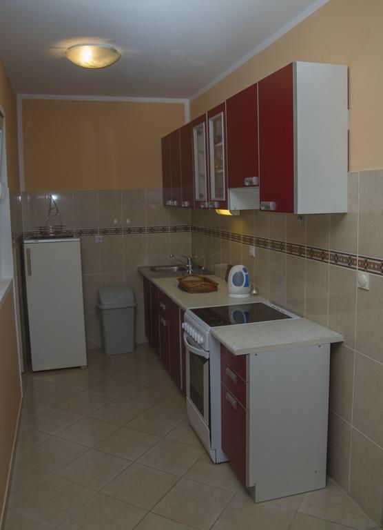Apartments Gugolj M&M Херцег-Нови Экстерьер фото